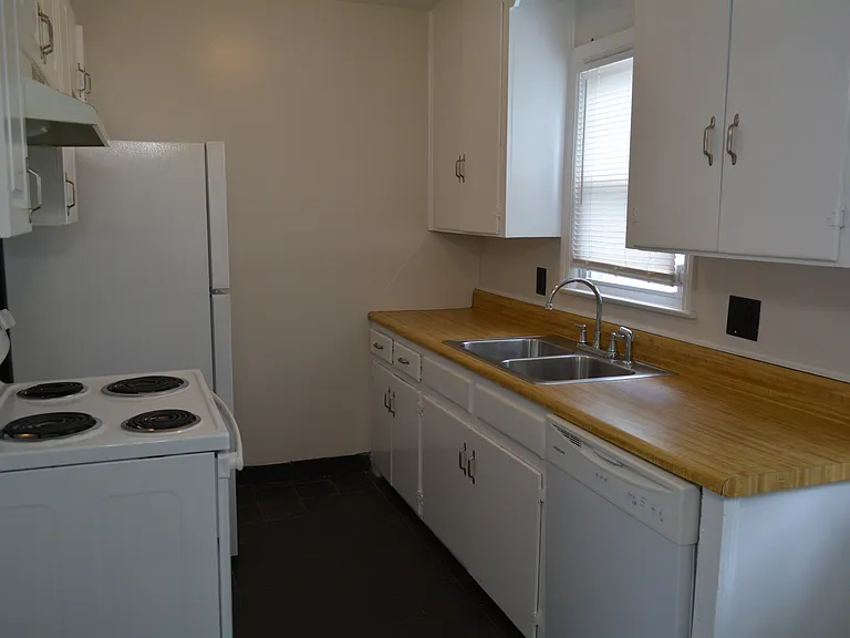 613 Cottonwood Dr — Photo 9