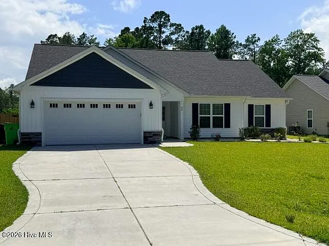 3 bed, 2.0 bath, 1870 sqft, $2,200 — Photo 2