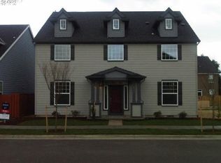 5916 SE Thornapple St, Hillsboro, OR 97123