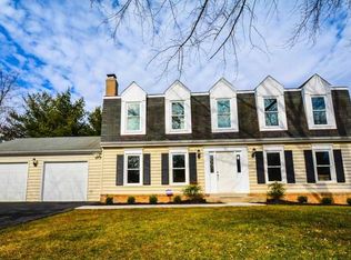 5 Wonder View Ct, Gaithersburg, MD 20878