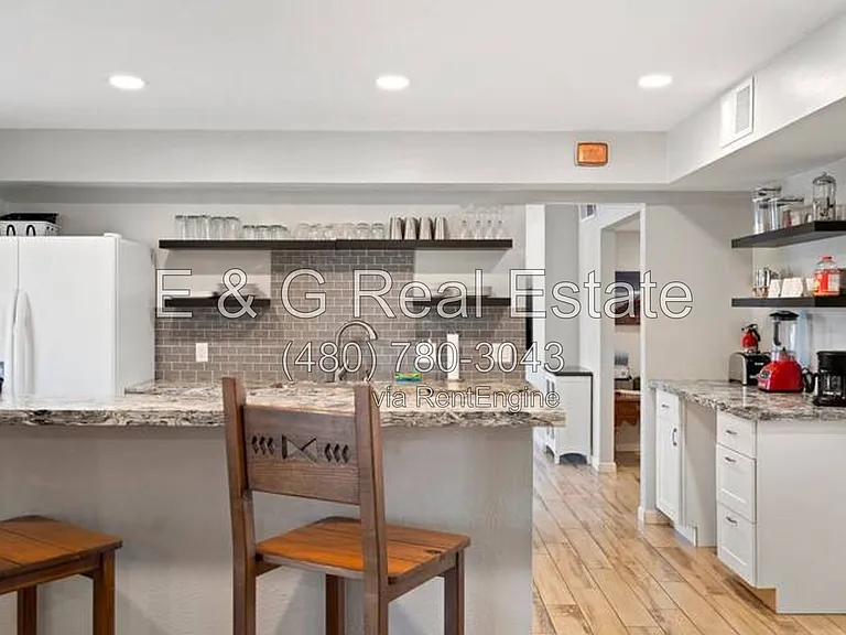 6420 E Lewis Ave — Photo 6