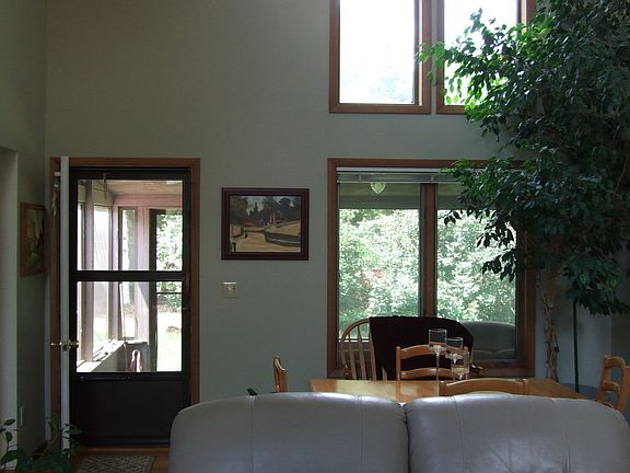 Dining Room w/exit to 3 Season Porch