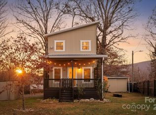 48 Oteen Church Rd, Asheville, NC 28805