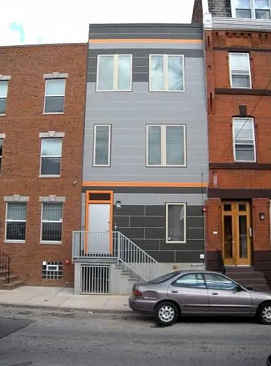 1735 W Montgomery Ave #1