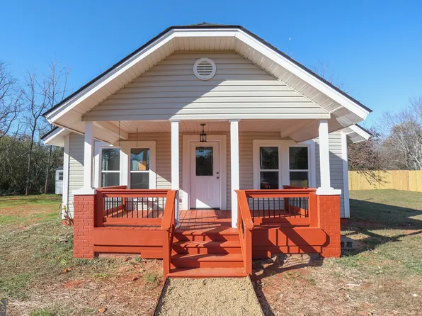 1045 Fairview School Rd, Demorest, GA 30535