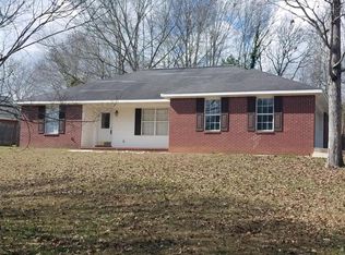 16 Heritage Dr, Purvis, MS 39475