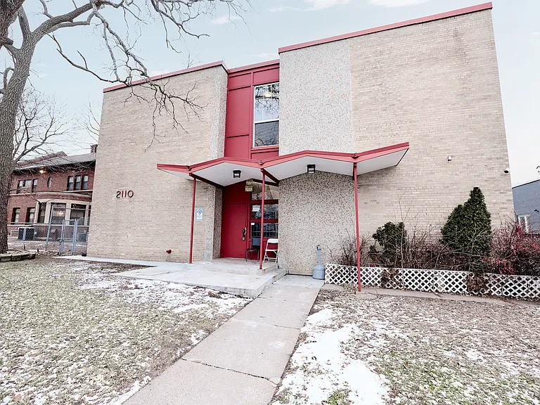 Parkline Flats — Photo 13