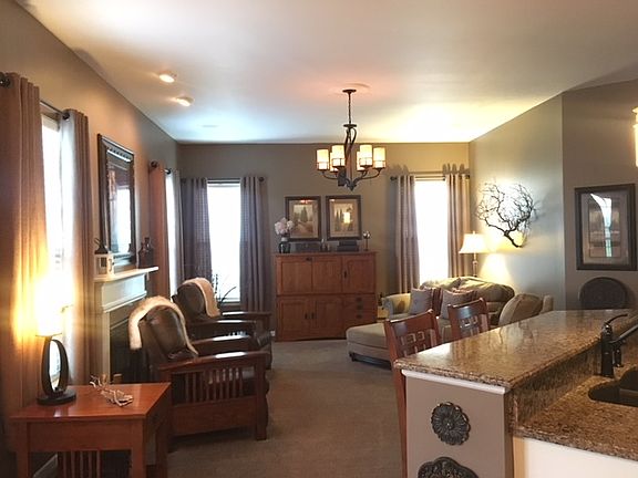 Living Room - c