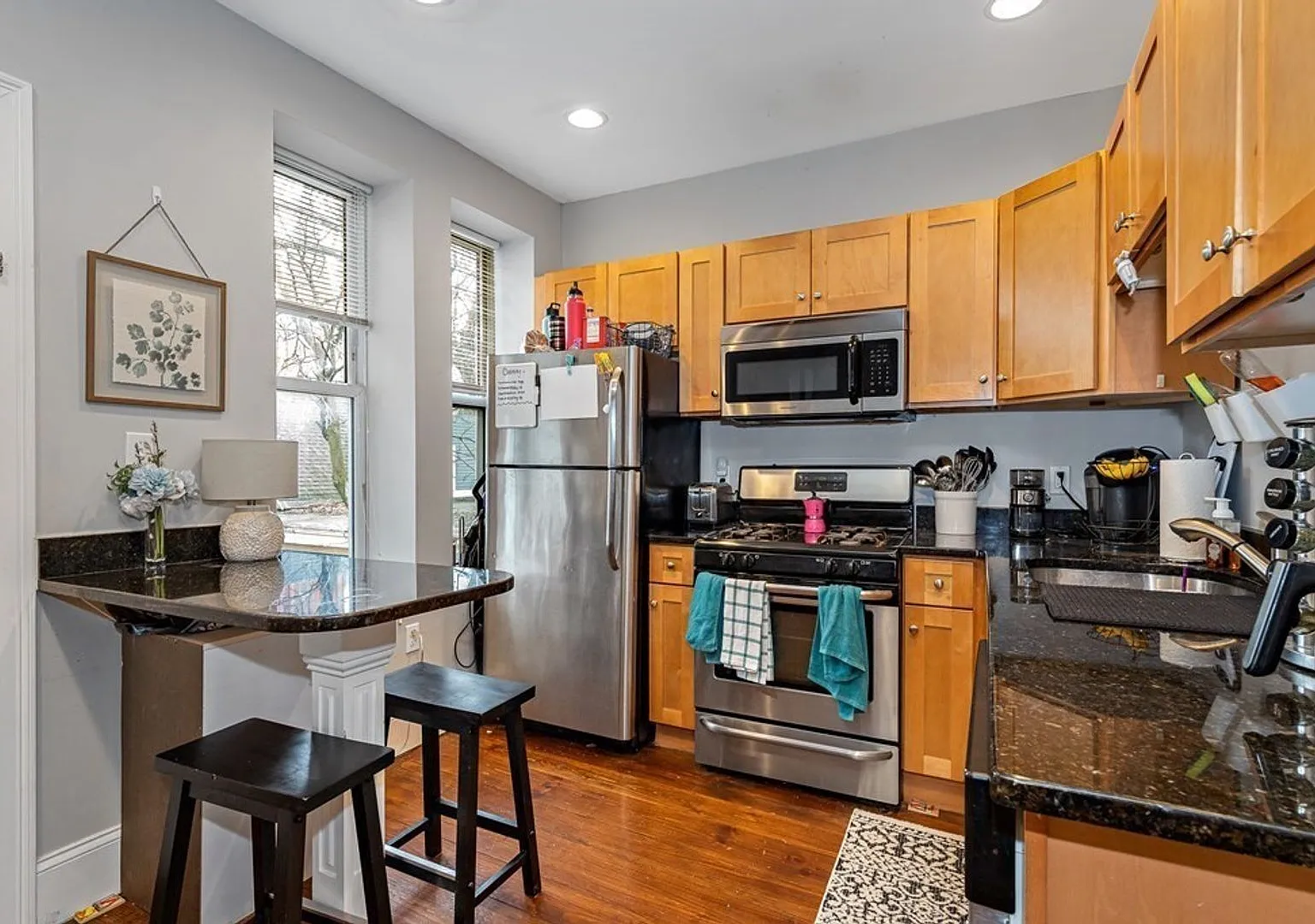 No Broker Fee Mission Hill 4 Bed/2 Bath With Central Air Available Sept 1st — Photo 1