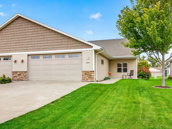 1581 Redwing Dr, Neenah, WI 54956