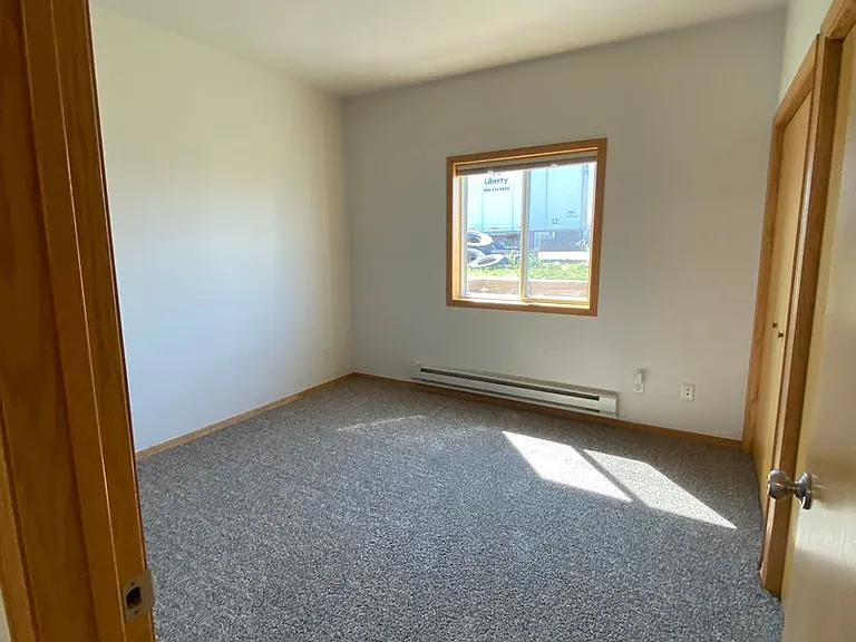 1112-1178 Scout Dr — Photo 18