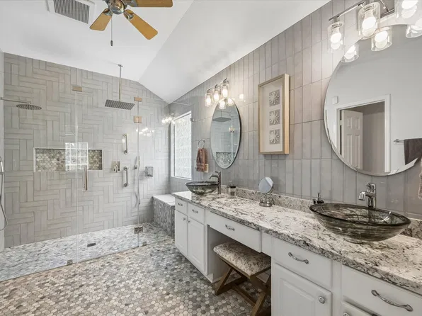 21907 Sunvolt Ct, Richmond, TX 77407