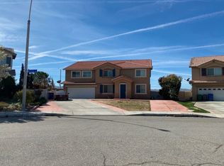 6318 Posada Ct, Palmdale, CA 93552