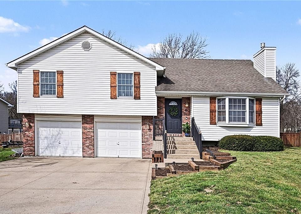 1st image of 205 Rhodus Ct