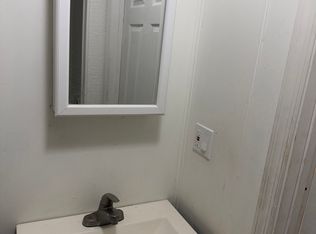 225 N Dover Rd #A, Dover, FL 33527