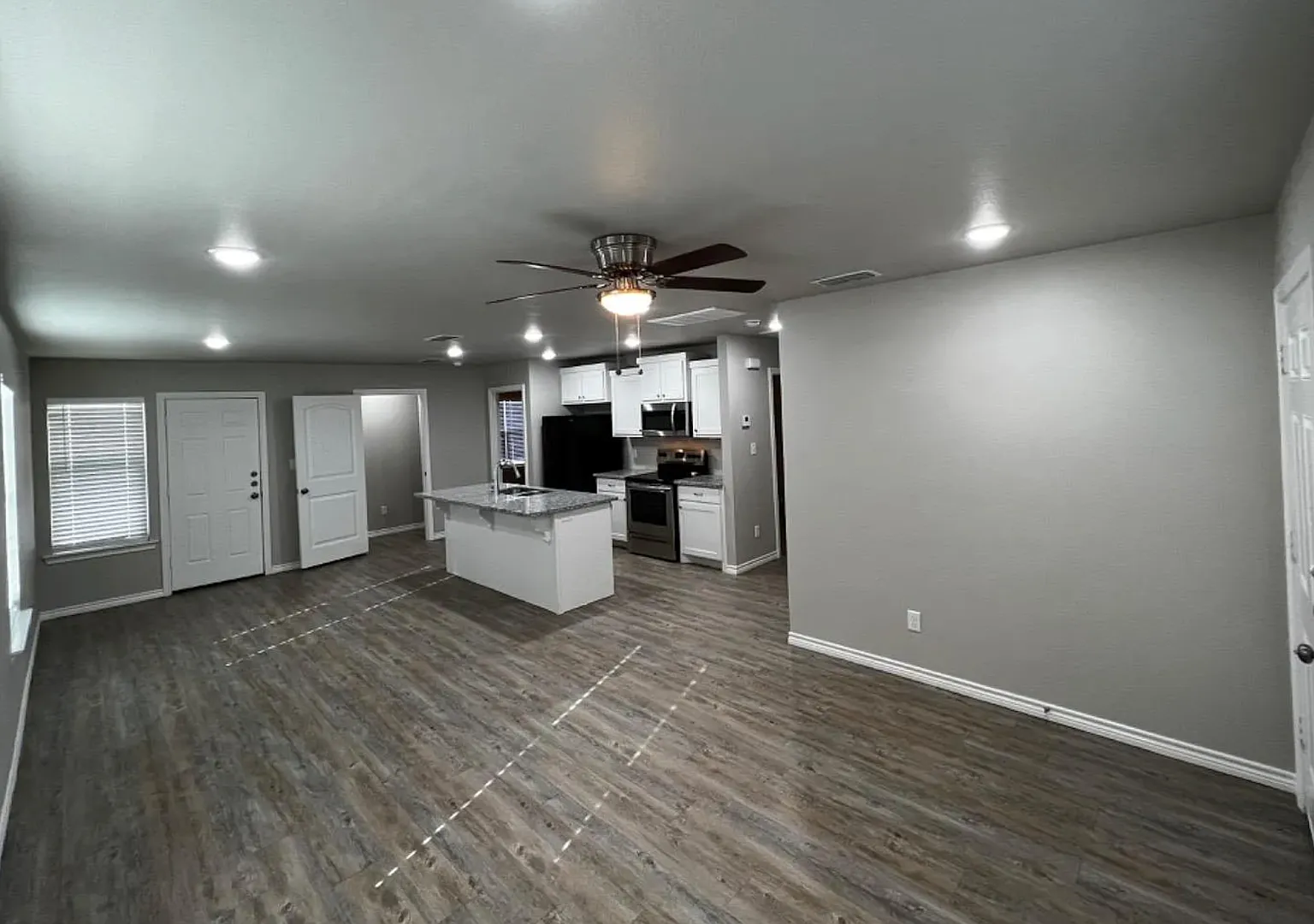 2632 Hickory Avenue — Photo 1