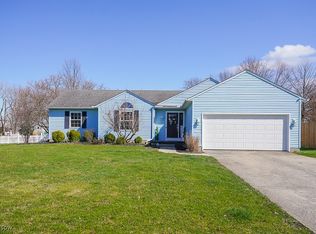 4213 Berkeley Dr, Sheffield Village, OH 44054