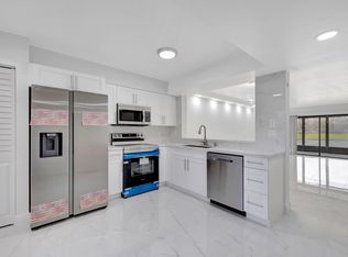 7320 Amberly Ln APT 105, Delray Beach, FL 33446
