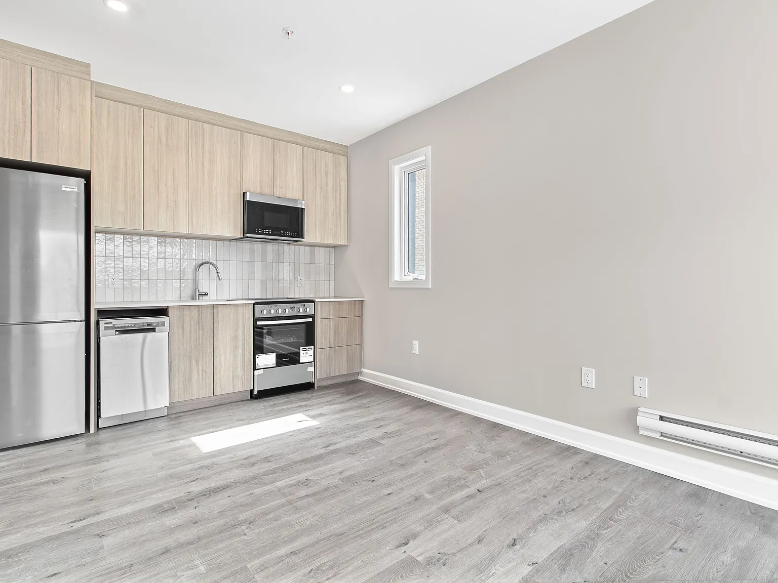 370 Cambridge Street — Photo 3