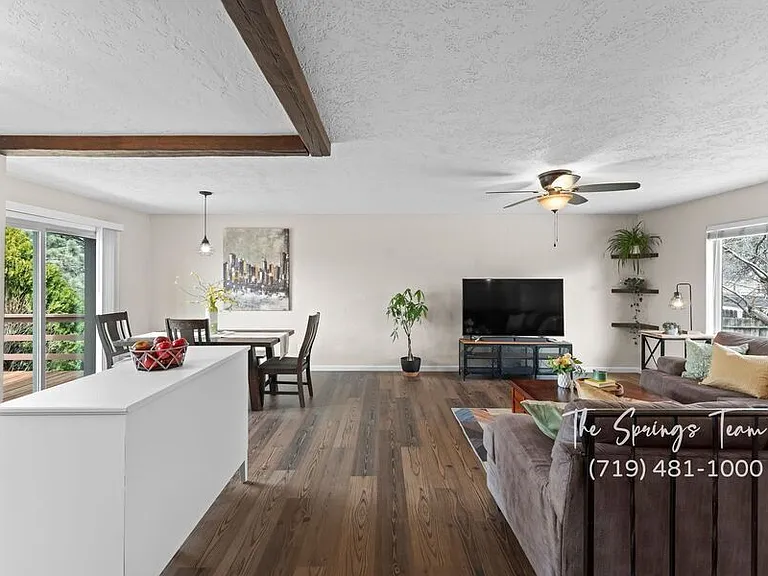 1730 Hathaway Dr — Photo 16