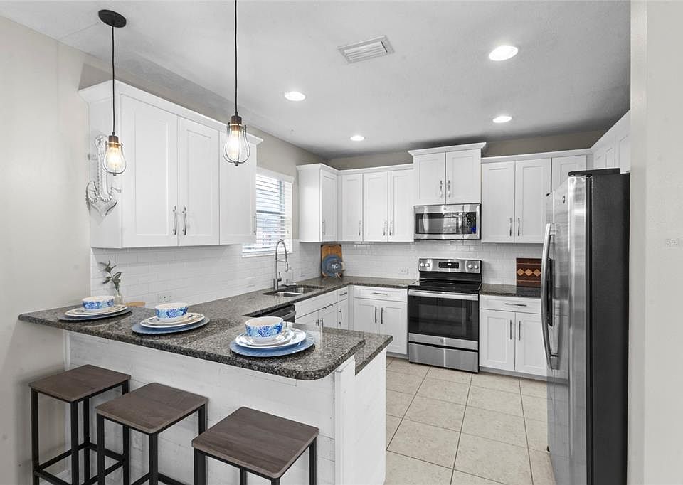 12520 Shimmering Oak Cir, Venice, FL 34293 | Zillow