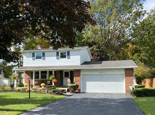 6900 Colonial Dr, Niagara Falls, NY 14305