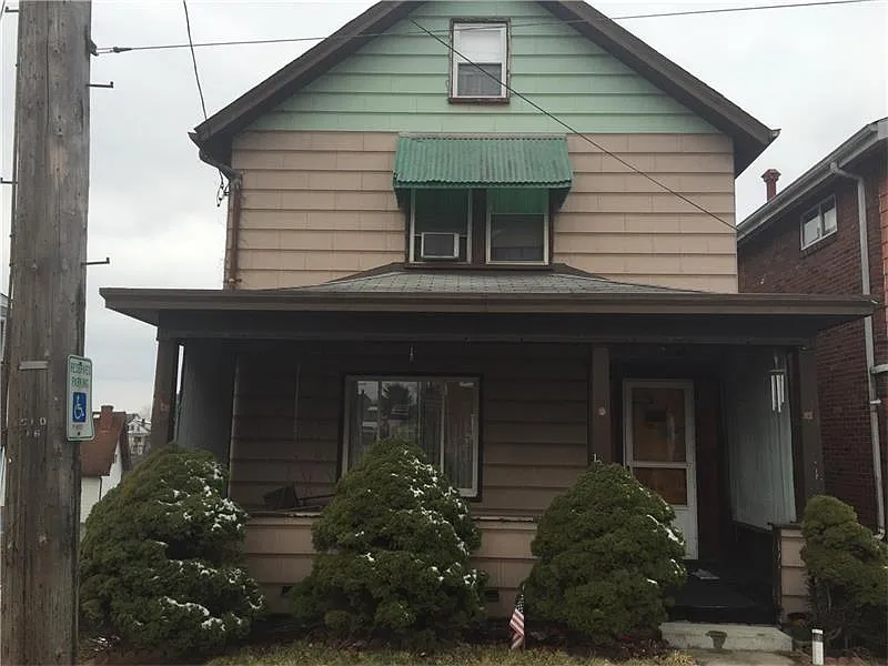 1806 Grandview Ave photo 1
