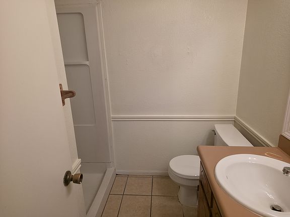 3rd image of 3419 Chisholm Trl