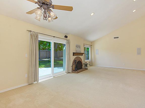 Dining Room/Living Room