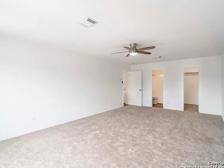9718 Astin Pl — Photo 14