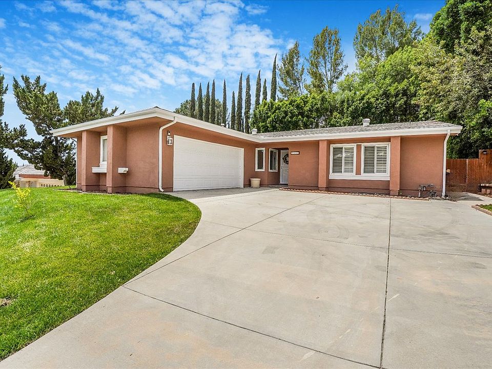 1st image of 7365 Pomelo Dr