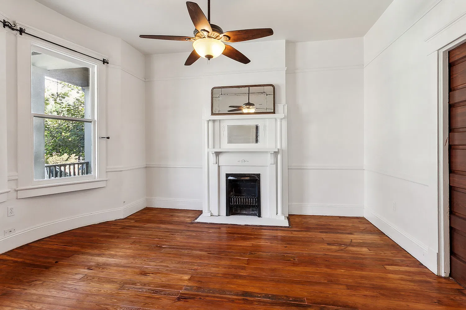 2 bed, 1406 sqft, $2,200 — Photo 2