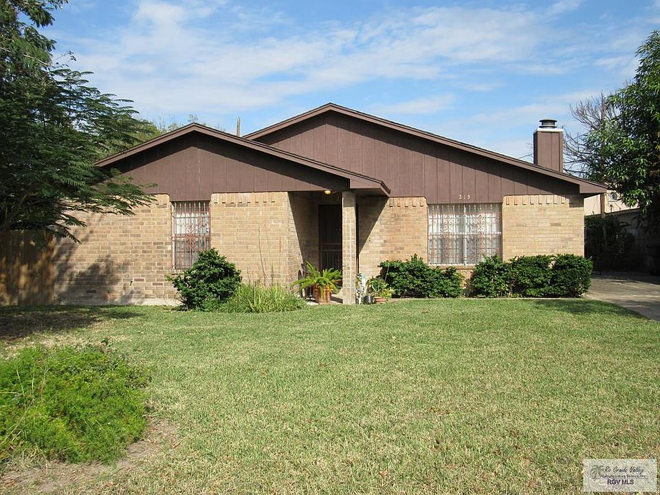 1st image of 215 E Grimes St