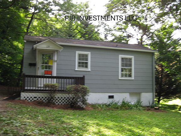 3rd image of 124 Hardy St