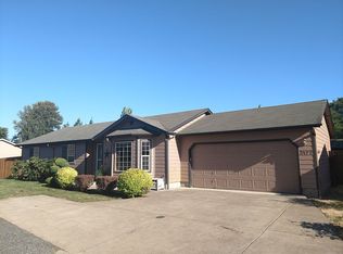 2472 Melrose Loop, Eugene, OR 97402