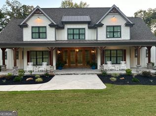 109 Forest Pointe Dr, Forsyth, GA 31029