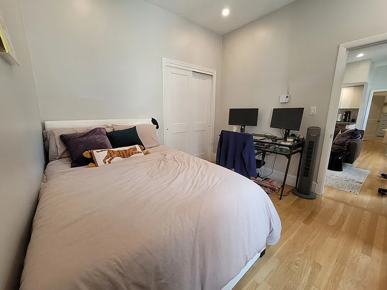 827 Boylston St #301 — Photo 17