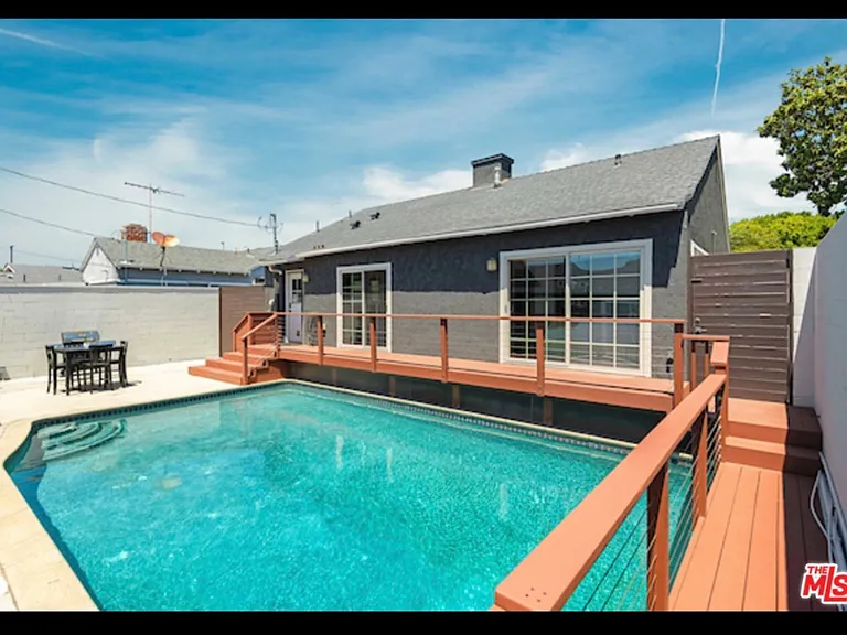 8325 Campion Dr — Photo 2