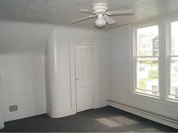 2nd Floor Living Space