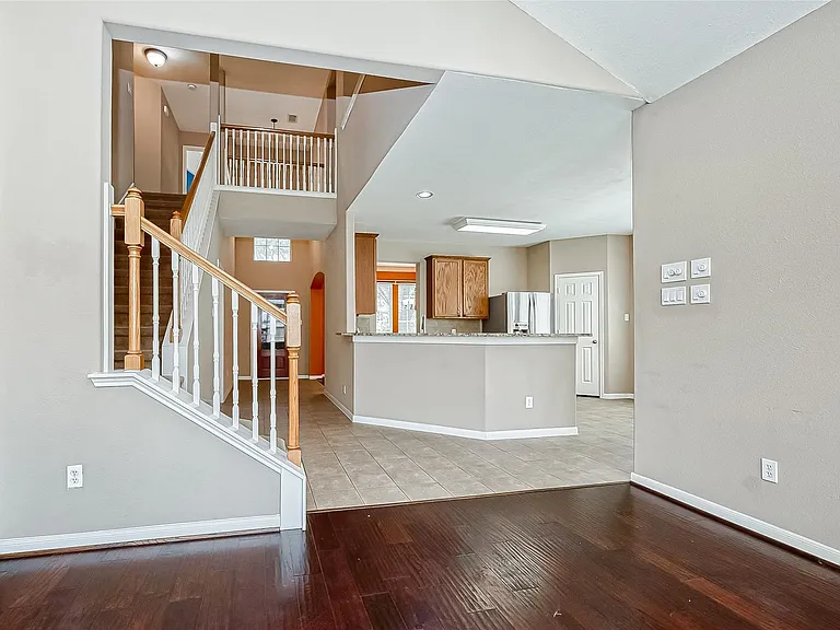 2218 Falcon Knoll Ln — Photo 13