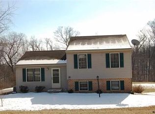 112 Morningside Dr, Red Lion, PA 17356