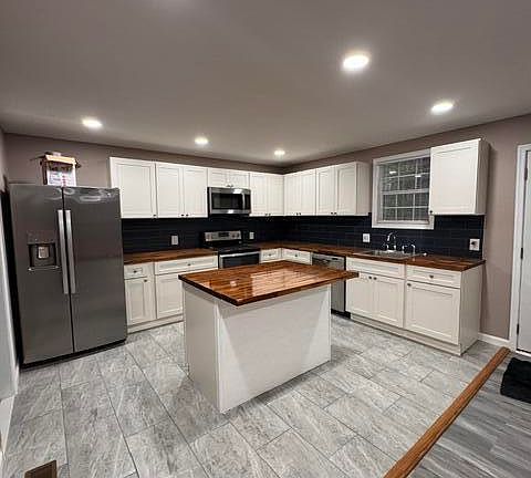 3rd image of 211 E Williamson Street