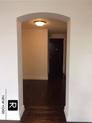 Rented by R New York | media 22