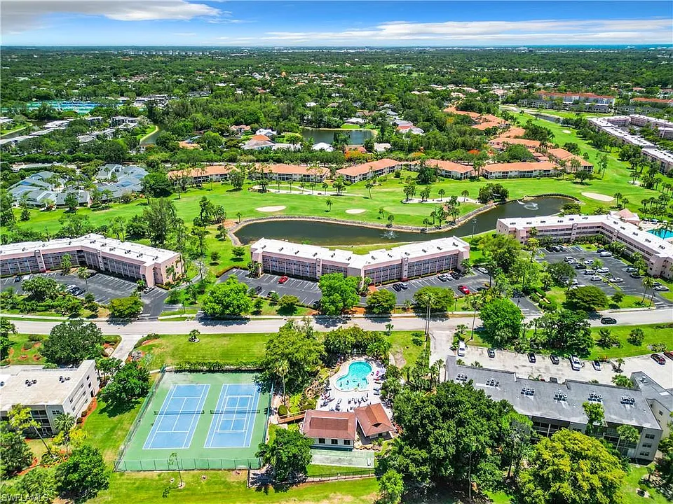 300 Forest Lakes Blvd #201