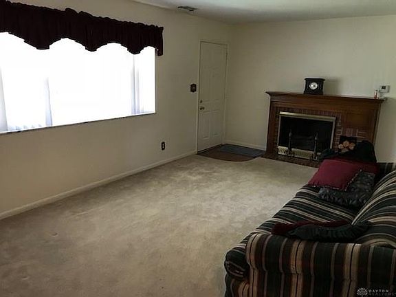 4th image of 5710 Sparkhill Dr