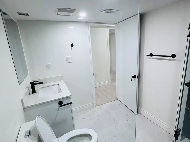 3226 Forrestdale Cir #BASEMENT — Photo 13