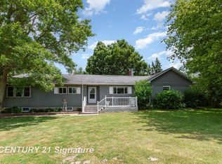 7320 N River Rd, Freeland, MI 48623