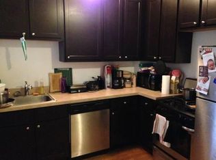 1051 W Montrose Ave #2, Chicago, IL 60613