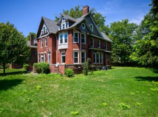 501 W Armstrong Ave, Peoria, IL