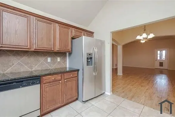 1012 Raleigh Path Rd — Photo 7